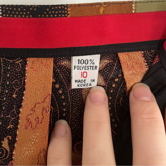 Vintage Scarf Skirt with pockets! - Picture 7 of 9